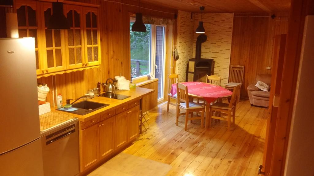 Poilsio Baze Guest House Latežeris Екстериор снимка