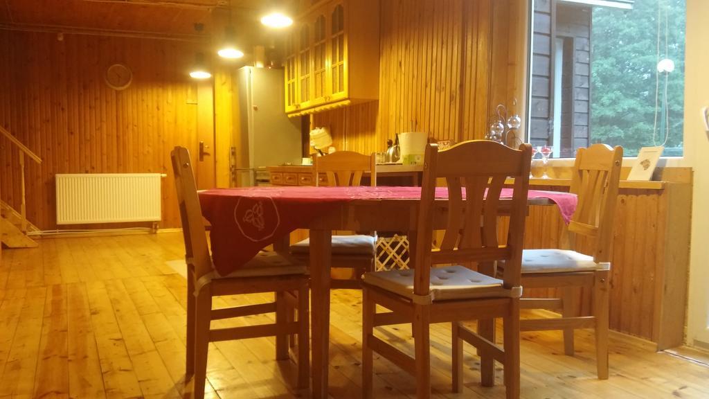 Poilsio Baze Guest House Latežeris Екстериор снимка