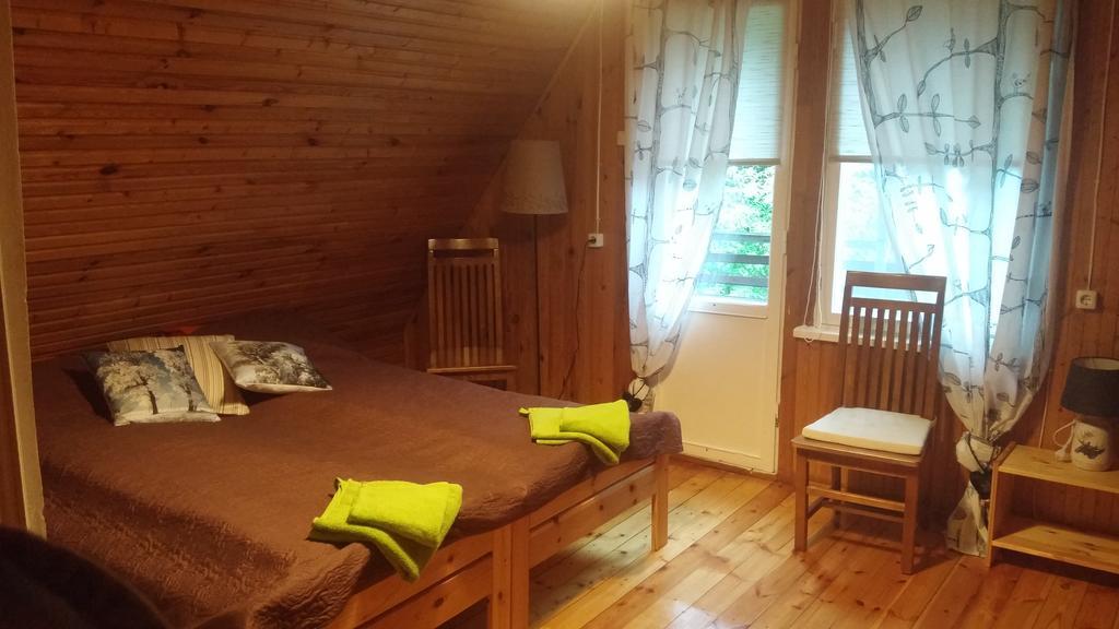 Poilsio Baze Guest House Latežeris Екстериор снимка