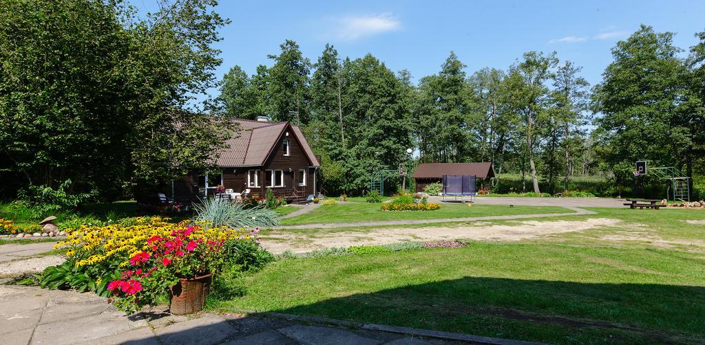 Poilsio Baze Guest House Latežeris Екстериор снимка